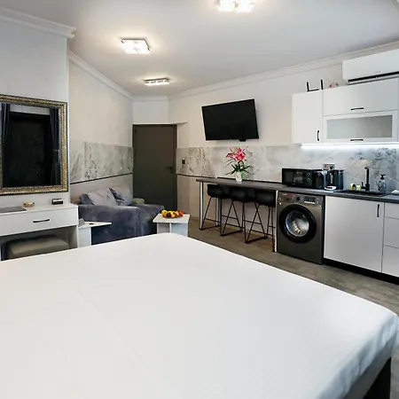 Apartment Deluxe 3 Center Burgas