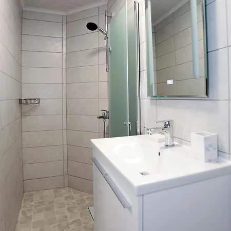 Deluxe 3 Center Daire *