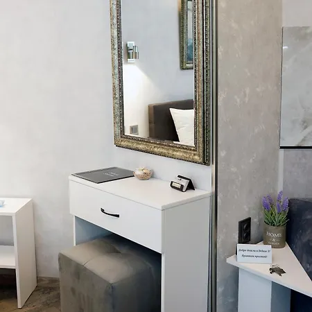 Daire Deluxe 3 Center Burgaz